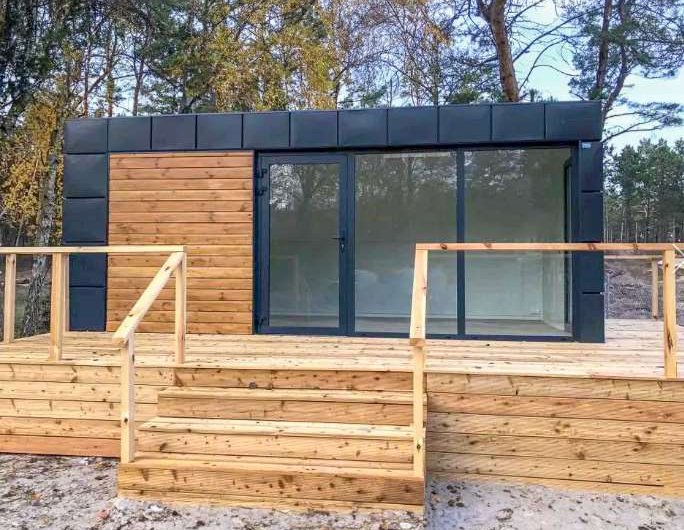 Business-Container auf eigenem Grundstück